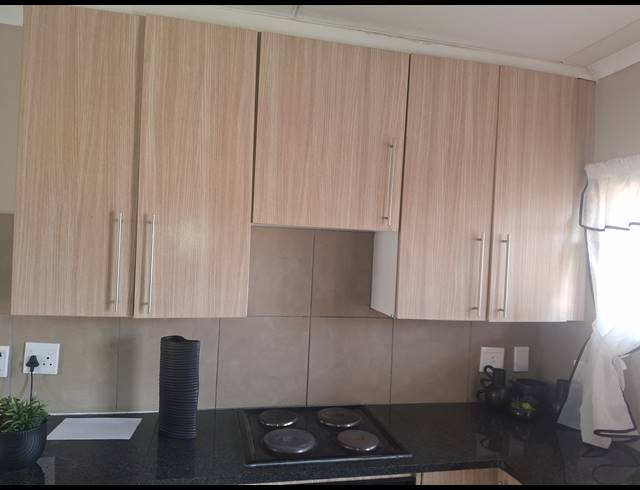 2 BEDROOM APARTMENT FOR SALE IN SAGEWOOD